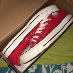 red converse